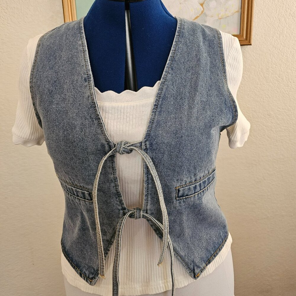 Denim Tie-Front Vest - Blue